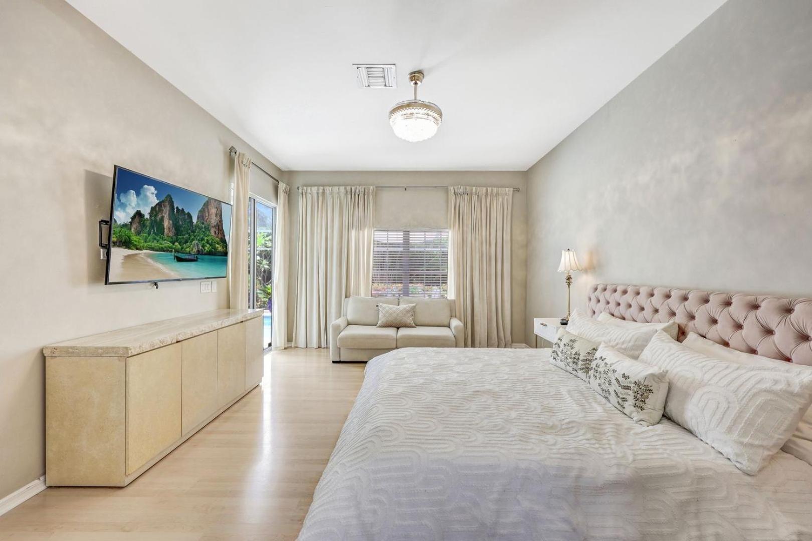 Lux Family 3 Bedroom With Pool Villa Walk To Beach And Mercato North North Naples エクステリア 写真