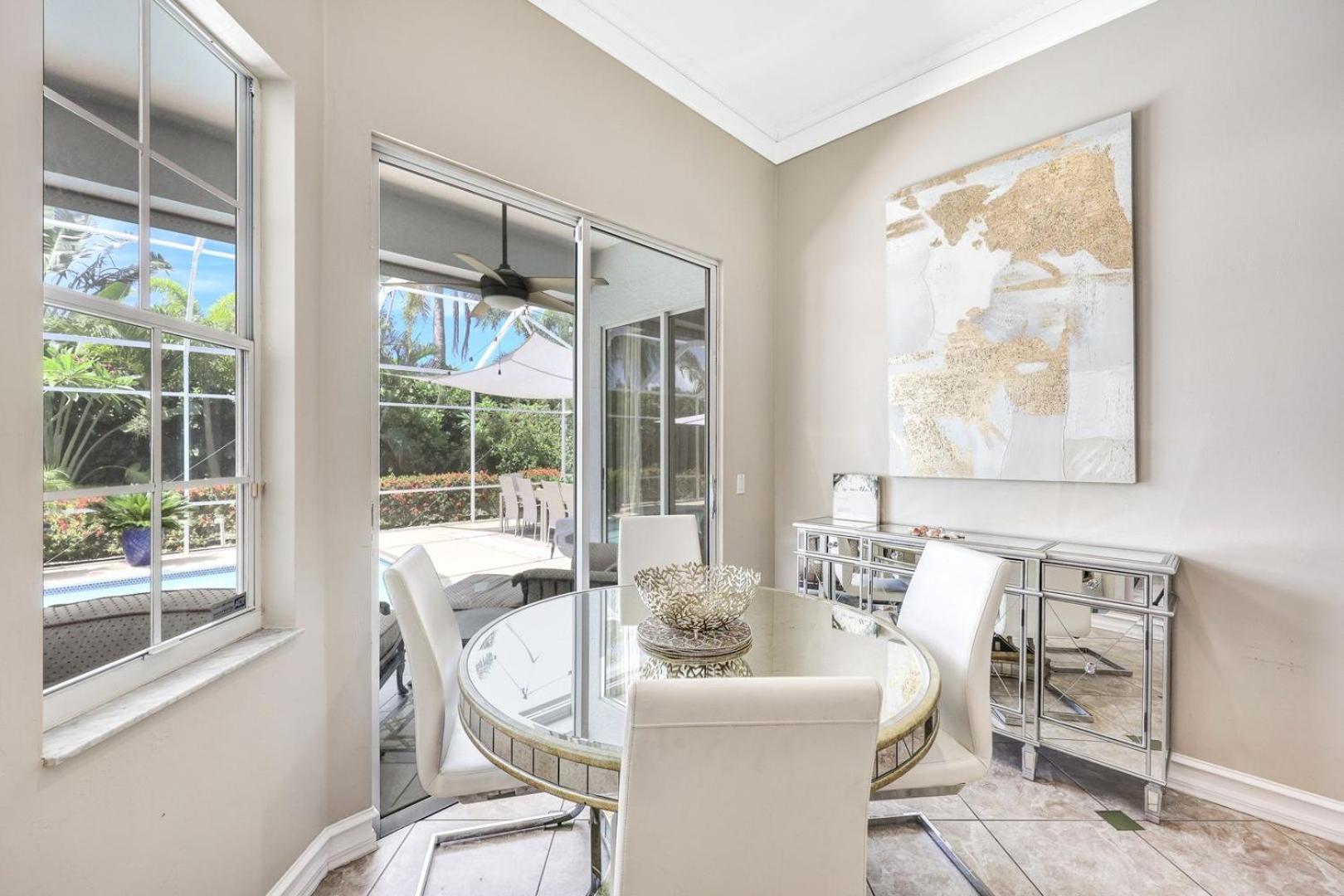 Lux Family 3 Bedroom With Pool Villa Walk To Beach And Mercato North North Naples エクステリア 写真